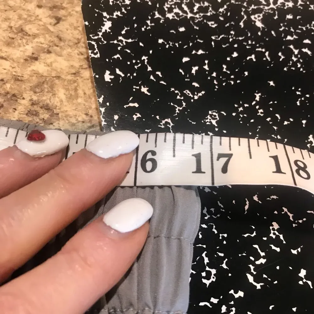 Shein Size 2X gray shorts